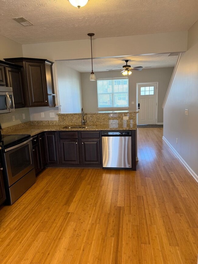 Building Photo - 1110 Ransom Way