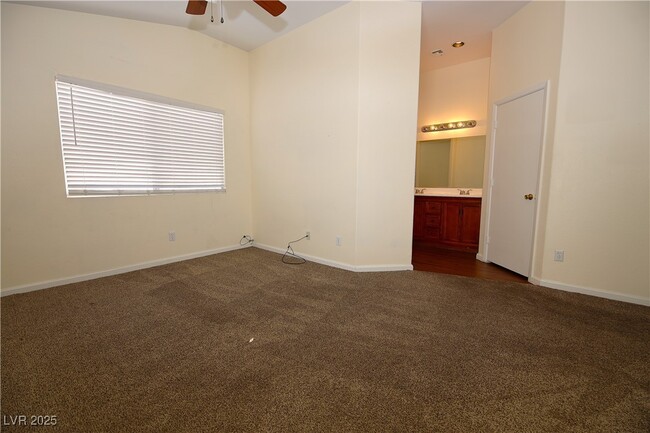 Building Photo - 5200 Brookmere Dr
