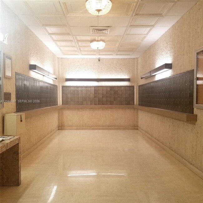 Building Photo - 600 Three Islands Boulevard