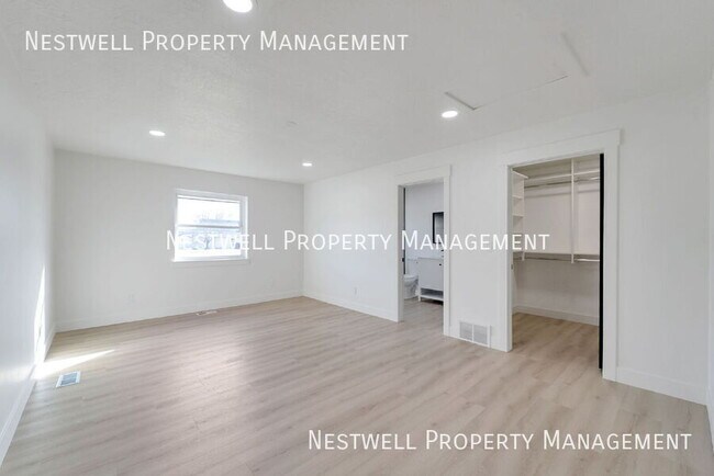 Building Photo - 353 Redberry Rd