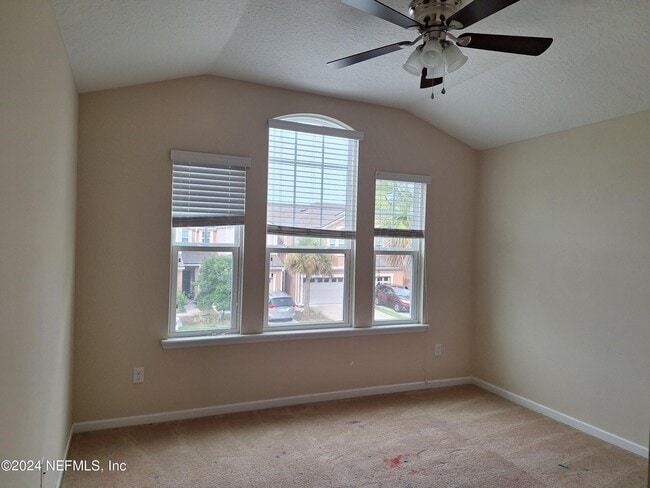 Building Photo - 177 Richmond Dr