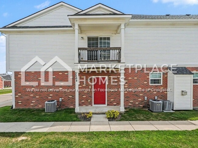 Building Photo - 2804 Riversedge Dr