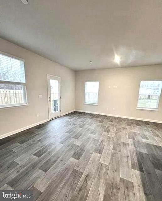 Building Photo - 403 Tevis St