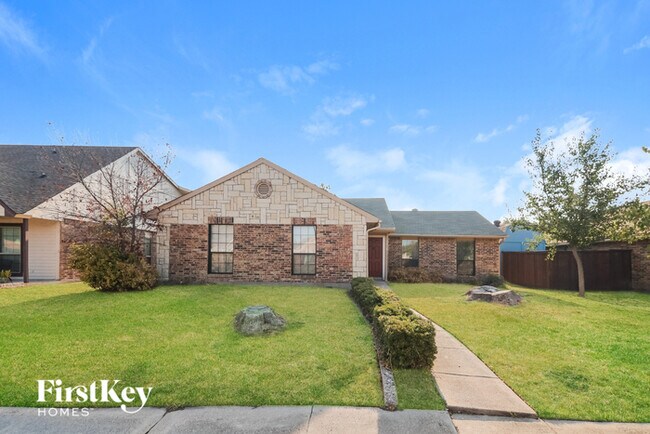 Primary Photo - 4614 Horizon Dr