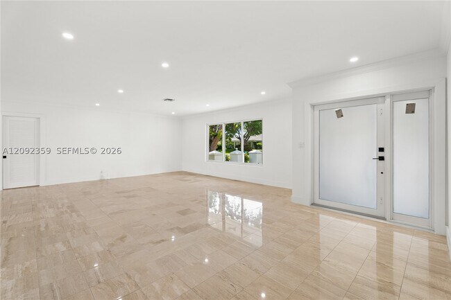Building Photo - 9365 SW 142nd St
