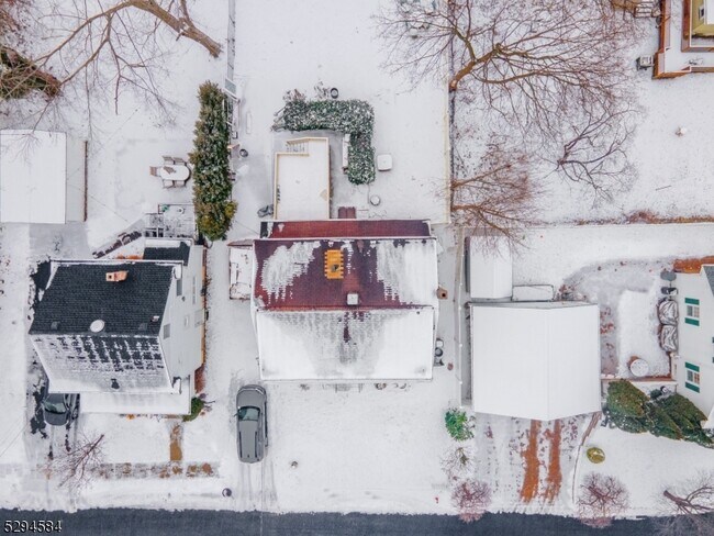 Building Photo - 26 Genevieve Ave