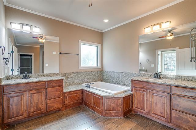 Building Photo - 129 Eagle Dr