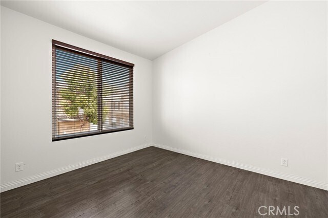 Building Photo - 1150 S Positano Ave