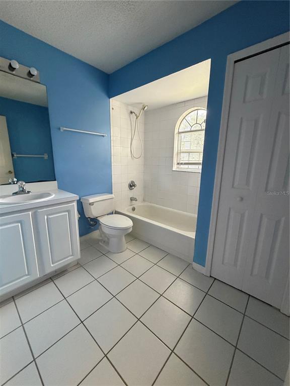 Building Photo - 12685 Enclave Dr