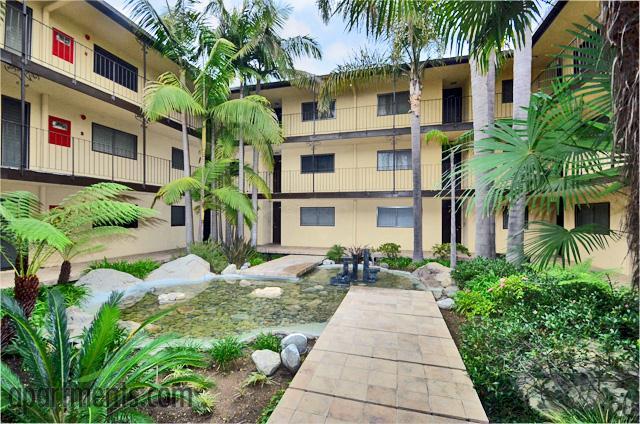Primary Photo - Peninsula Apartments
