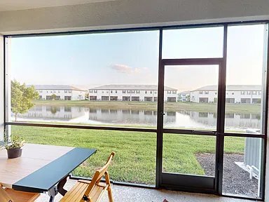 Building Photo - 15126 Sunny Day Dr