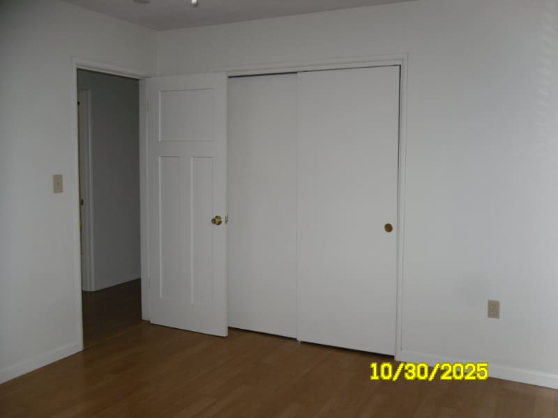 Building Photo - 3919 SE 168th Ave