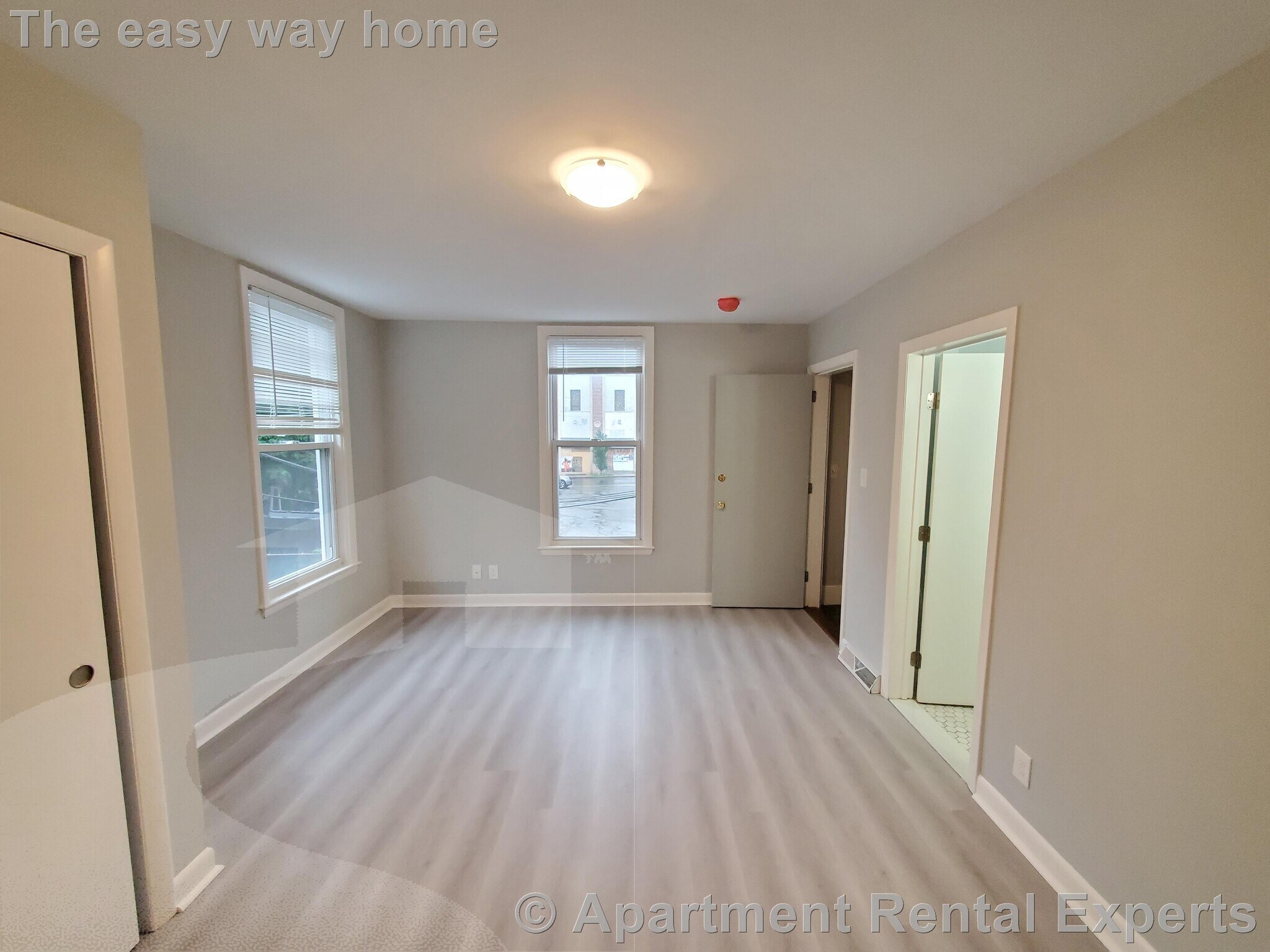 Building Photo - 146 Highland Ave