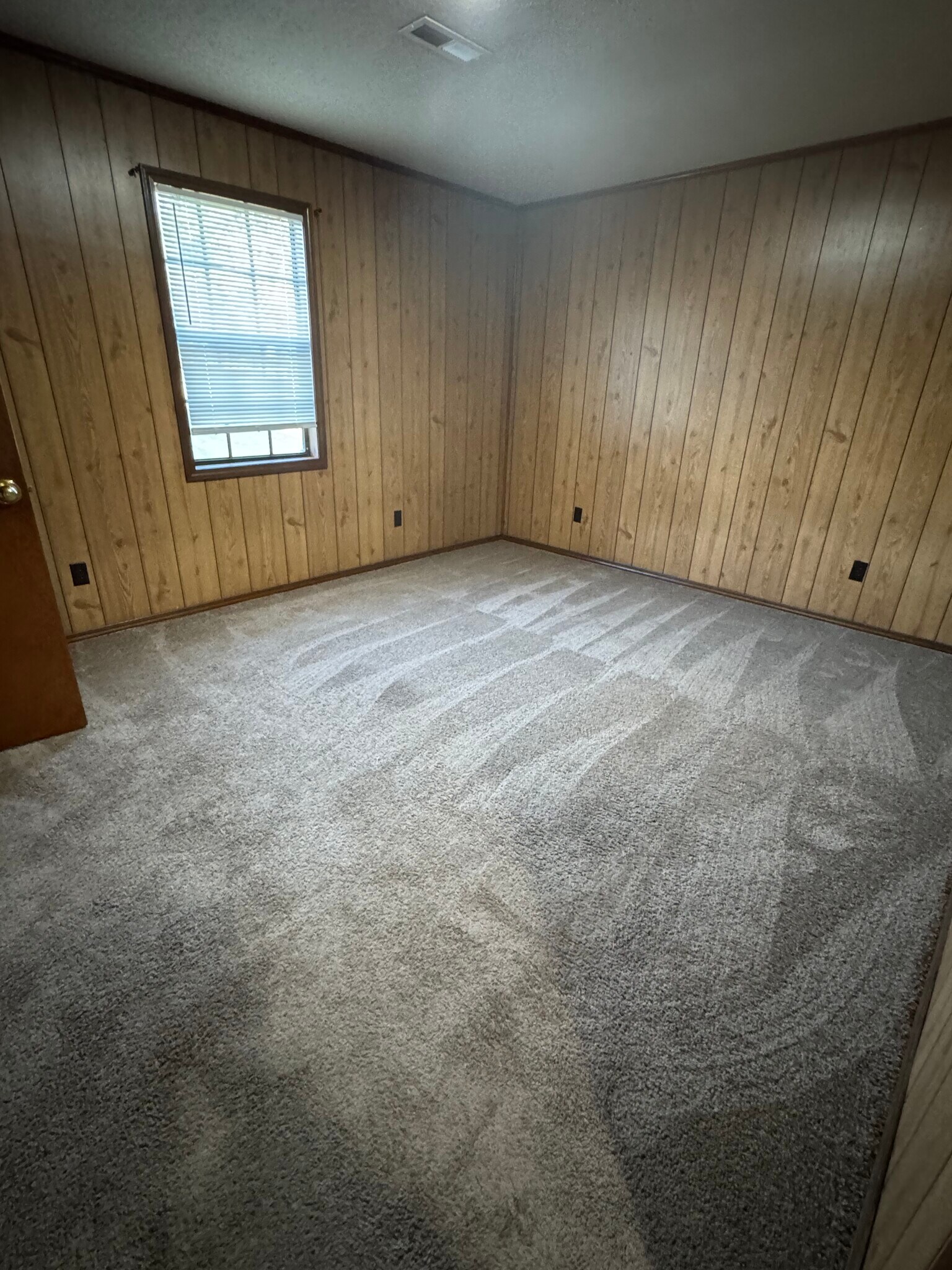 Building Photo - 43 Jim Banks Rd