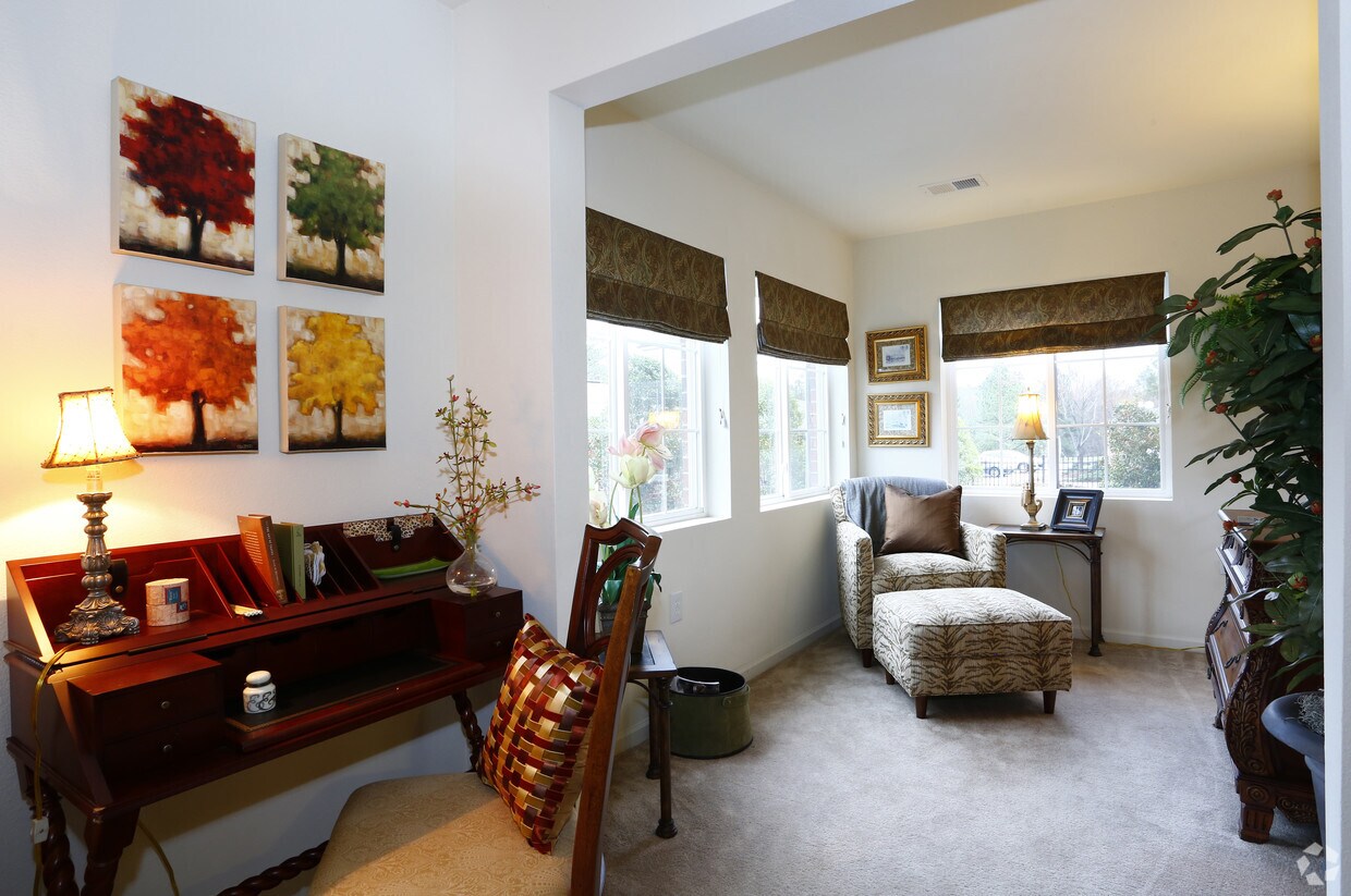 Featherstone Village Apartments Durham