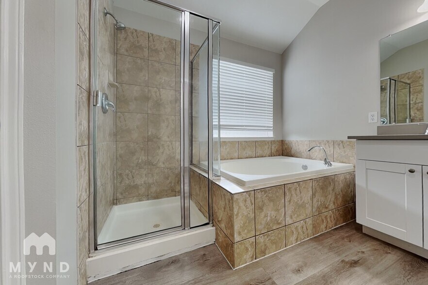 Building Photo - 11519 Sandstone Canyon Dr