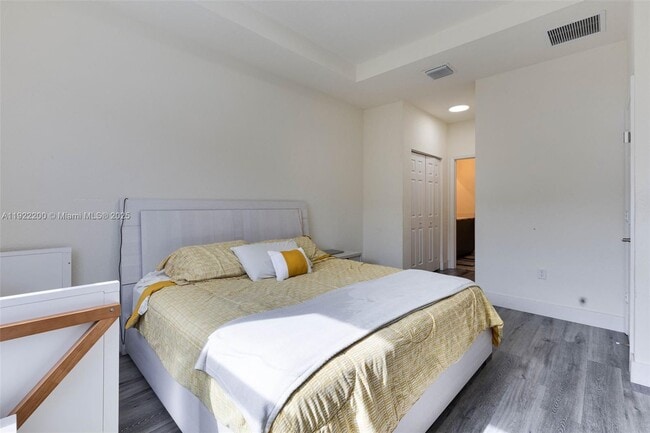 Building Photo - 15070 SW 119th Ln