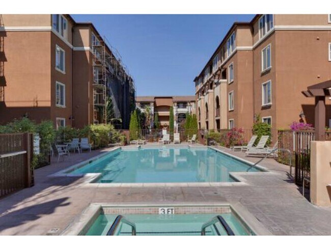 Building Photo - Resort-Style Condo Living at Villa Cortina