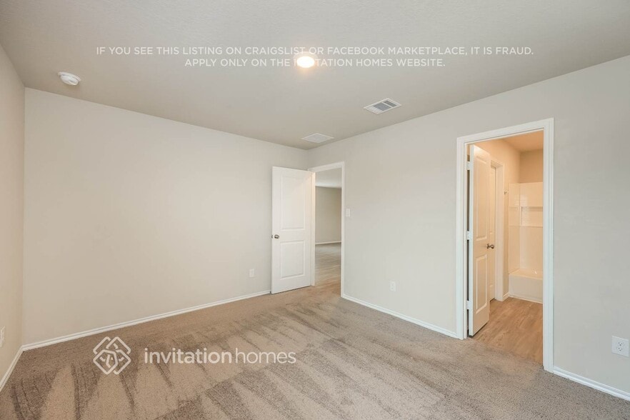 Building Photo - 134 Pasadena Pl