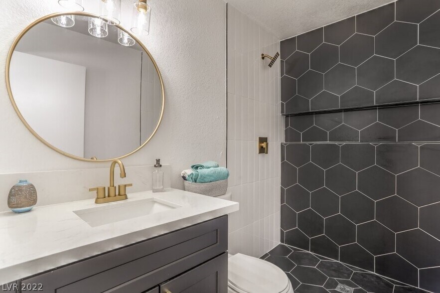 Primary Bathroom - 908 Canosa Ave