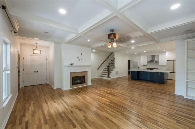 Building Photo - 1018 Berne St SE