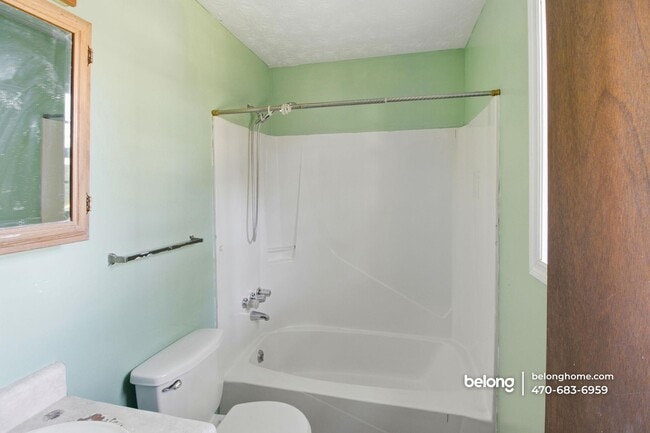 Building Photo - 213 Carter Rd