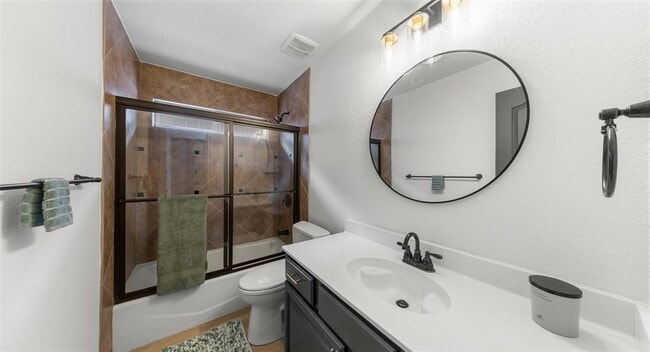 Building Photo - 2527 Crenshaw Dr