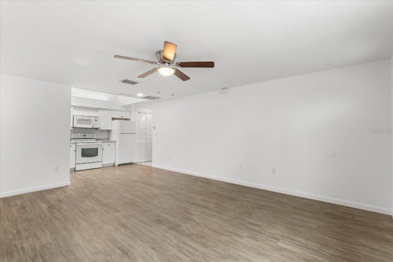 Building Photo - 200 San Lorenzo Ave