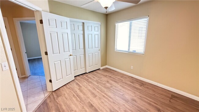 Building Photo - 3846 Waynesvill St