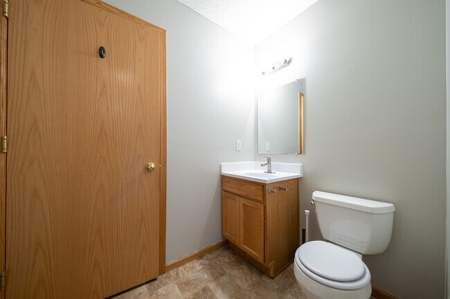 Building Photo - 1254 Willow Trail