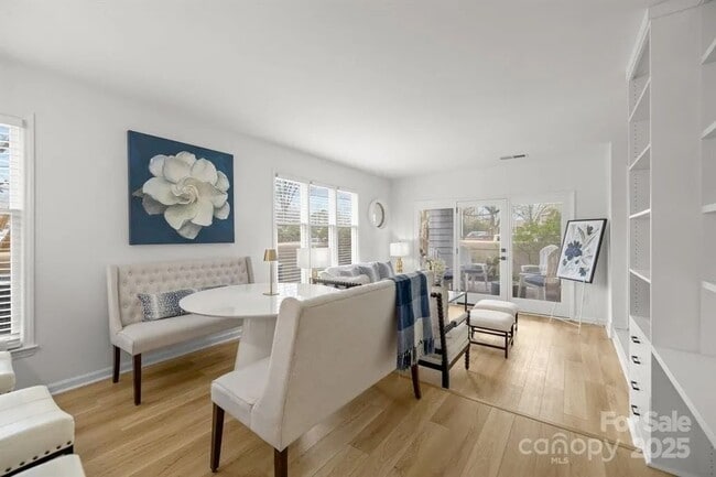 Building Photo - 226 Queens Rd