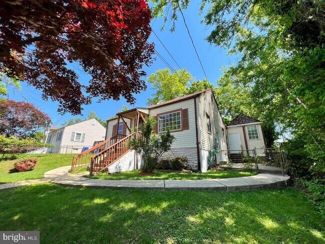 Building Photo - 11515 Goodloe Rd