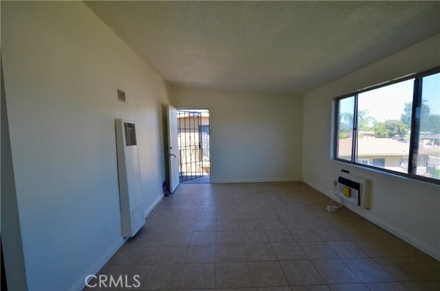 Building Photo - 5147 Canoga St