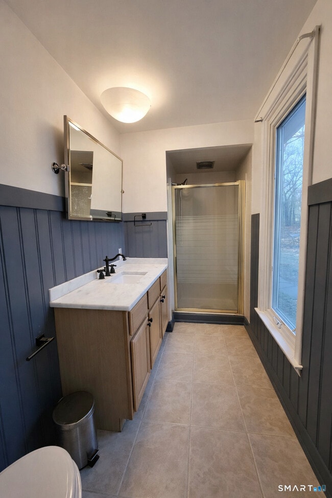 Building Photo - 2079 Portland-Cobalt Rd