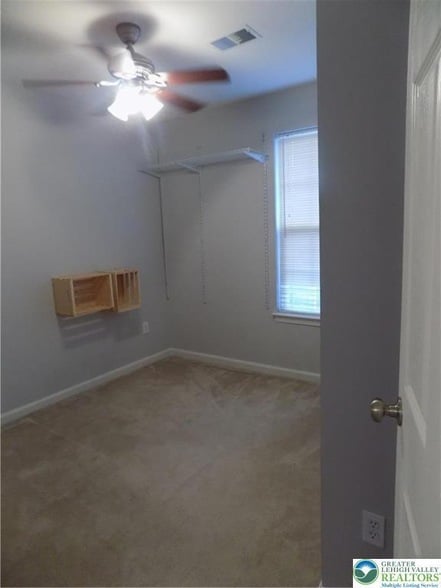 Building Photo - 1145 Sparrow Way