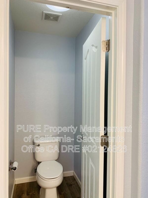 Building Photo - 140 Vento Ct