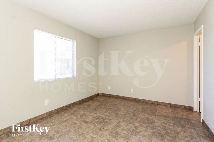 Building Photo - 13857 N 48th Ave