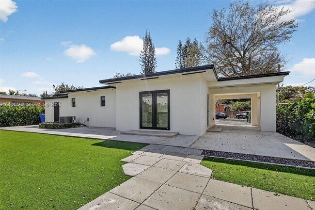 Building Photo - 53 NW 68th St
