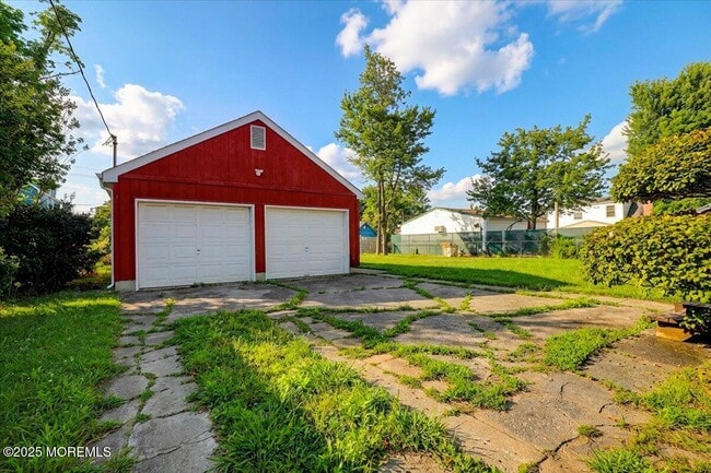 Building Photo - 28 Sedgwick St