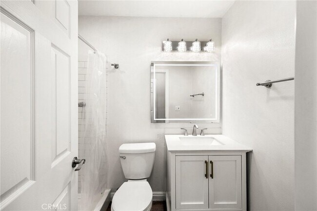 Building Photo - 13509 Destino St