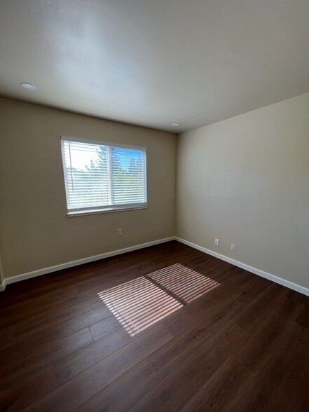 Building Photo - 4486 Barberry Ct