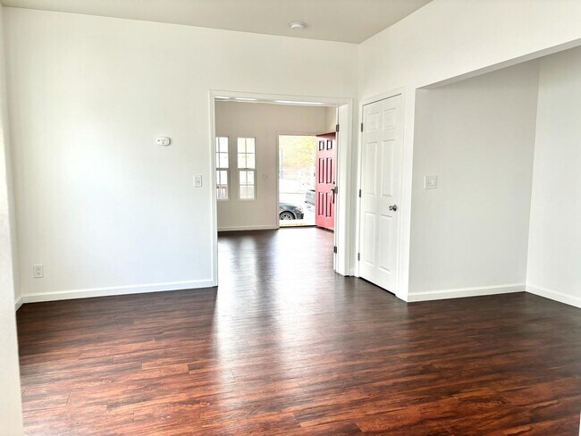 Building Photo - Rent Now at 12ths st