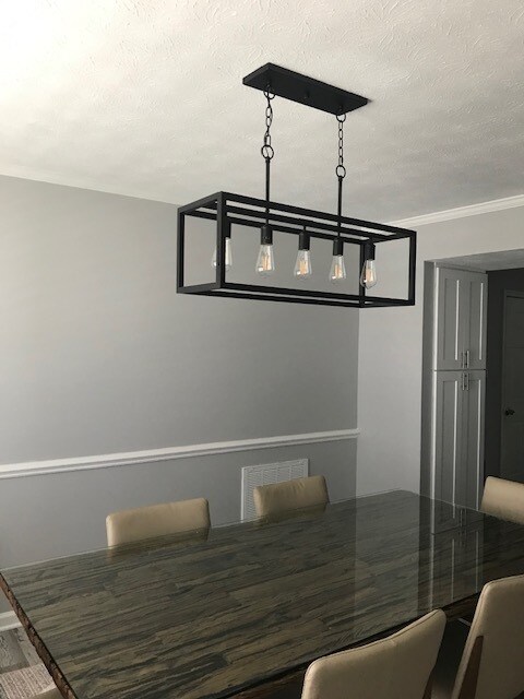 Building Photo - 781 Terrace Dr