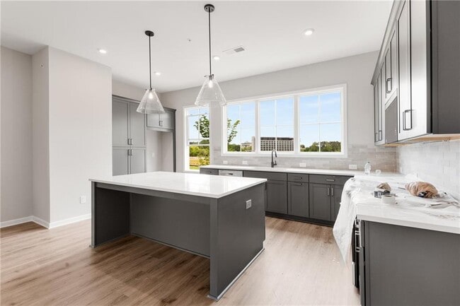 Building Photo - 426 Argosy Circle