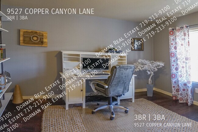 Building Photo - 9527 Copper Canyon Ln