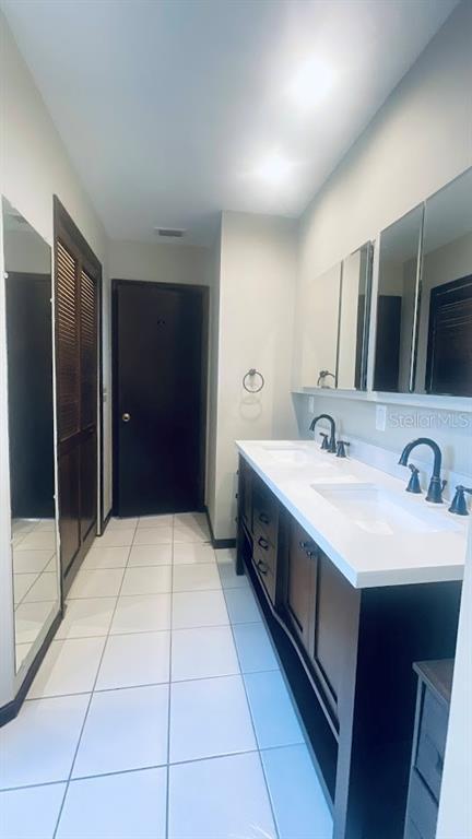 Building Photo - 5328 Rockbourne Ct