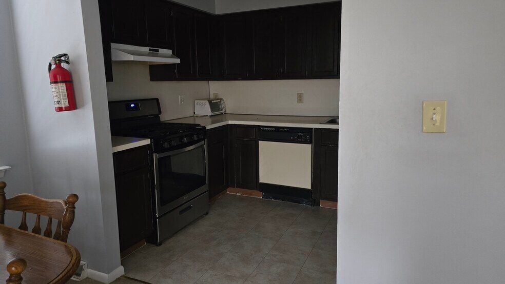 Building Photo - 22 Oyster Bay Rd