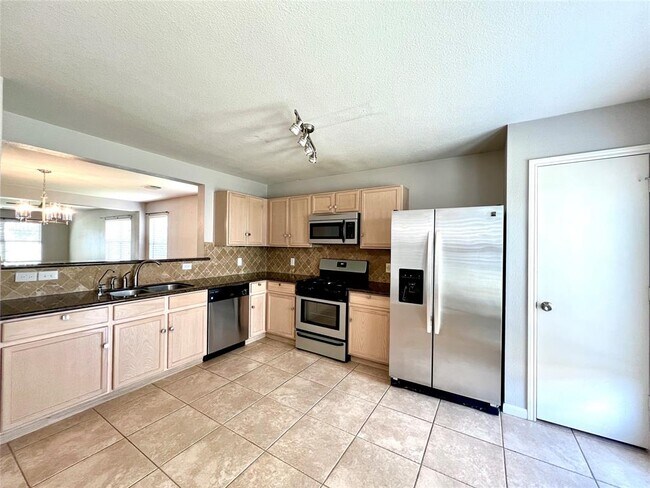 Building Photo - 21235 Bending Green Way