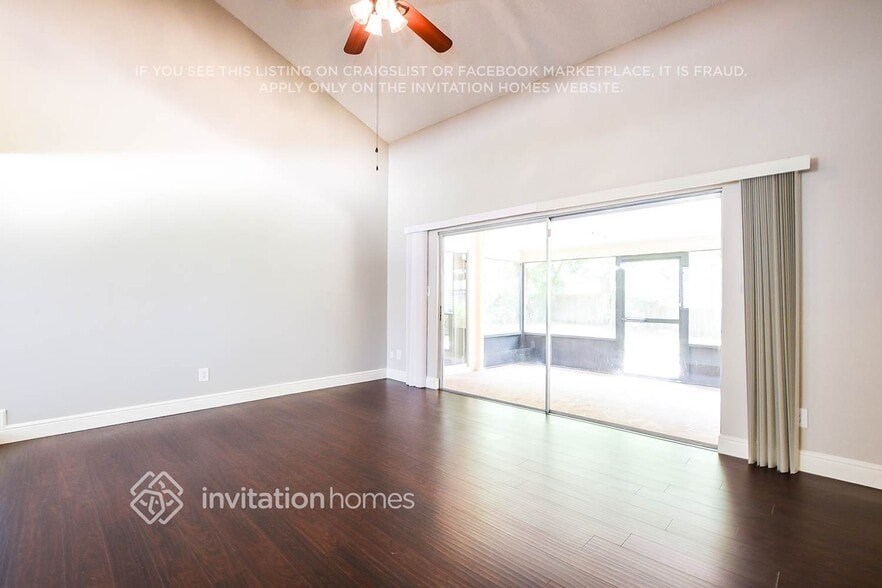 Building Photo - 3908 Woodglade Cove