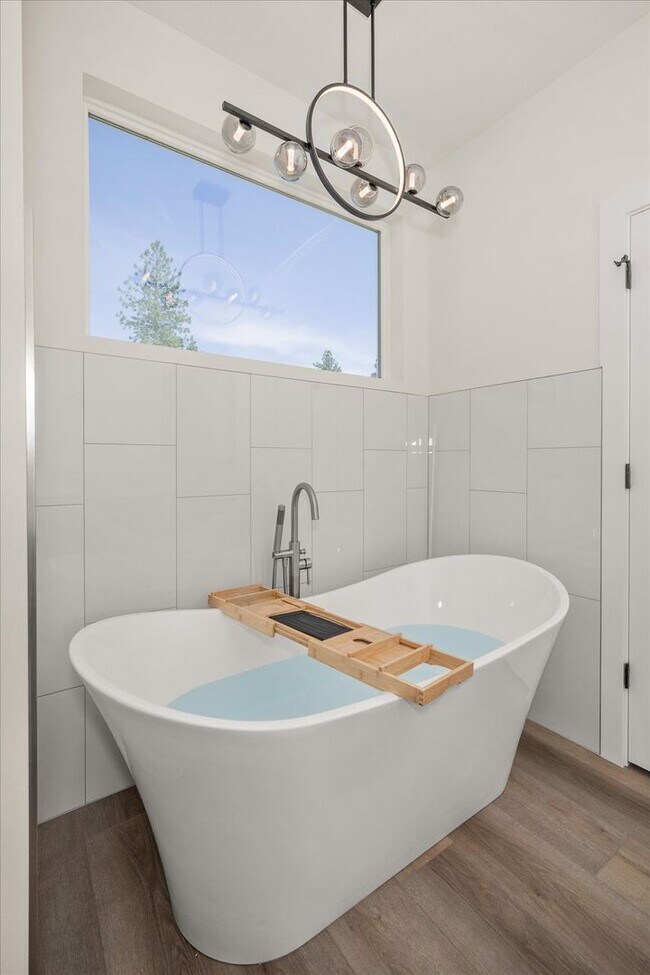 Building Photo - $3,800 - 4 Bed / 3 Bath Stunning Brand New Build Home in Indian Trail